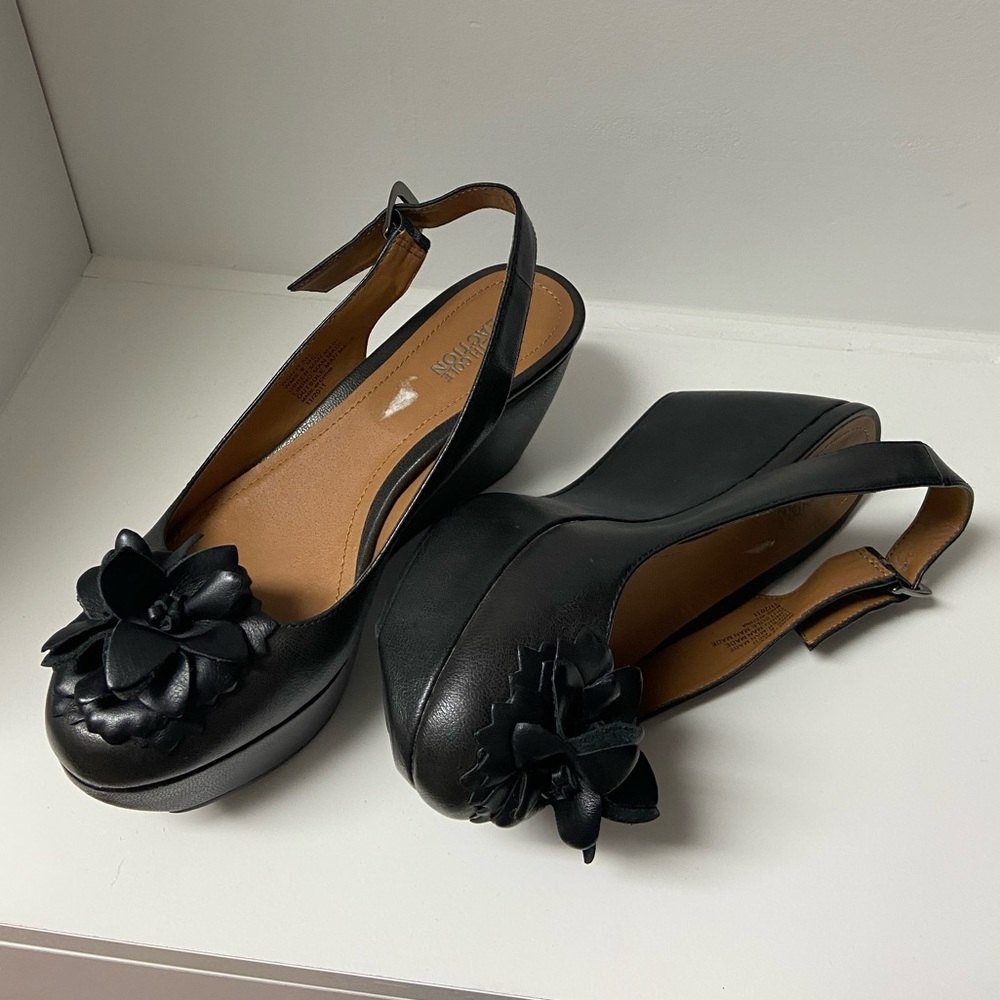 Wedge Sandals - Picture 2 of 7